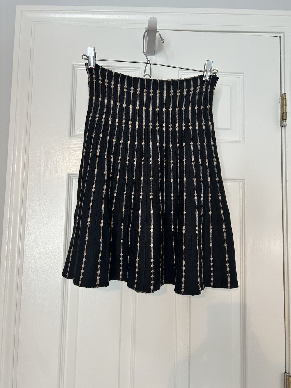 Max Studio NWT Womens Small Striped Ribbed Knit Mini Skirt Black Beige A Line